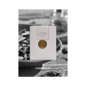 PARFUM DE LUMIERE Bougie Parfum de Lumière fragrance complicité Ambre santal safran