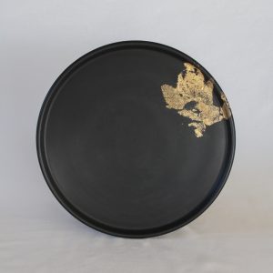 grand Plateau en jesmonite avec feuille d'or-parfum de lumiere
