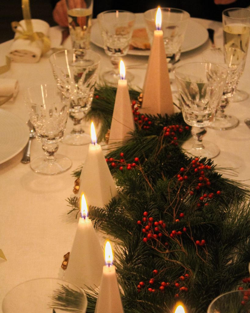 ambiance de fete avec des bougies parfum de lumiere